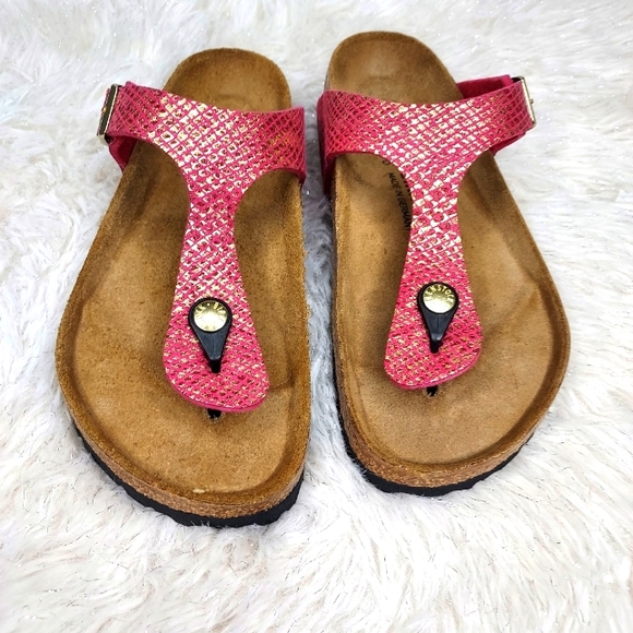 Birkenstock Women's Shiny Python Gizeh Toe-Post Sandals Fuchsia - Picture 3 of 10